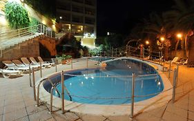Hotel President